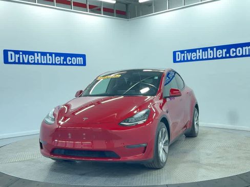 Used 2022 Tesla Model Y Long Range image 6