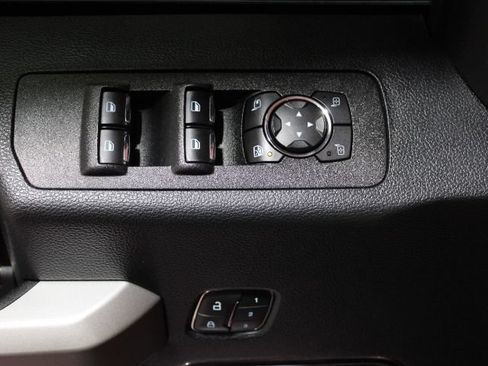 Used 2018 Ford F150 Lariat AWD/4WD image 15