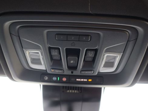 New 2026 Chevrolet Silverado 1500 High Country w/ Technology Package AWD/4WD image 21