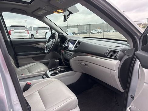 Used 2016 Honda Pilot EX-L image 8
