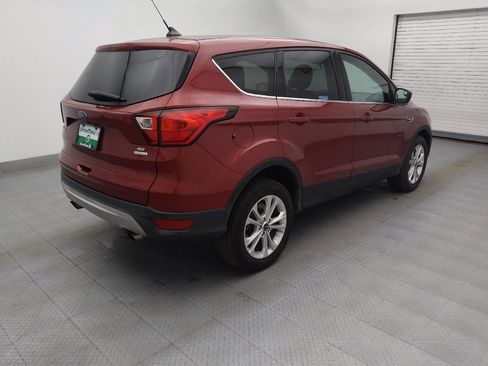 Used 2019 Ford Escape SE image 9