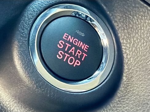 New 2026 Subaru Ascent Limited image 38