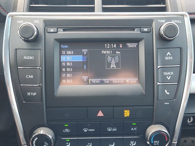 Used 2017 Toyota Camry SE FWD image 17