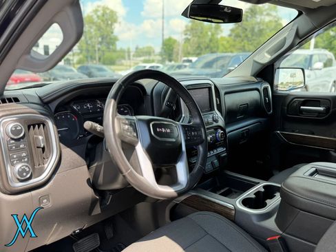 Used 2022 GMC Sierra 1500 Elevation w/ Preferred Package AWD/4WD image 13