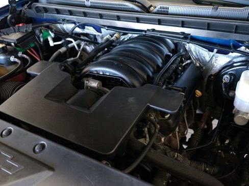 Used 2017 Chevrolet Silverado 1500 LT w/ All Star Edition image 48