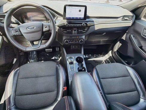Used 2023 Ford Escape ST-Line FWD image 15