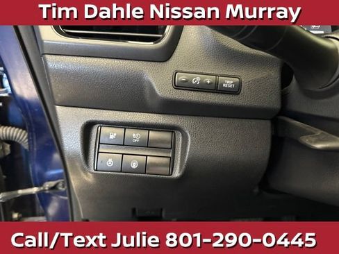 Used 2022 Nissan Leaf SV FWD image 26
