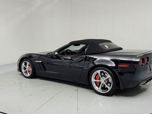 Used 2010 Chevrolet Corvette Grand Sport w/ Preferred Equipment Group RWD image 3