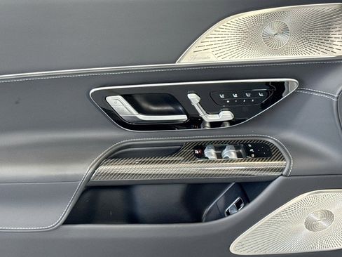 Used 2022 Mercedes-Benz SL 63 AMG 4MATIC image 17