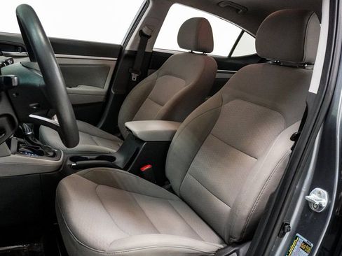 Used 2019 Hyundai Elantra SEL FWD image 6