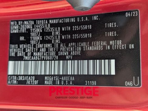 Used 2023 Toyota Corolla Cross XLE image 32