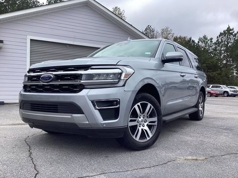 Used 2024 Ford Expedition Max Limited image 2