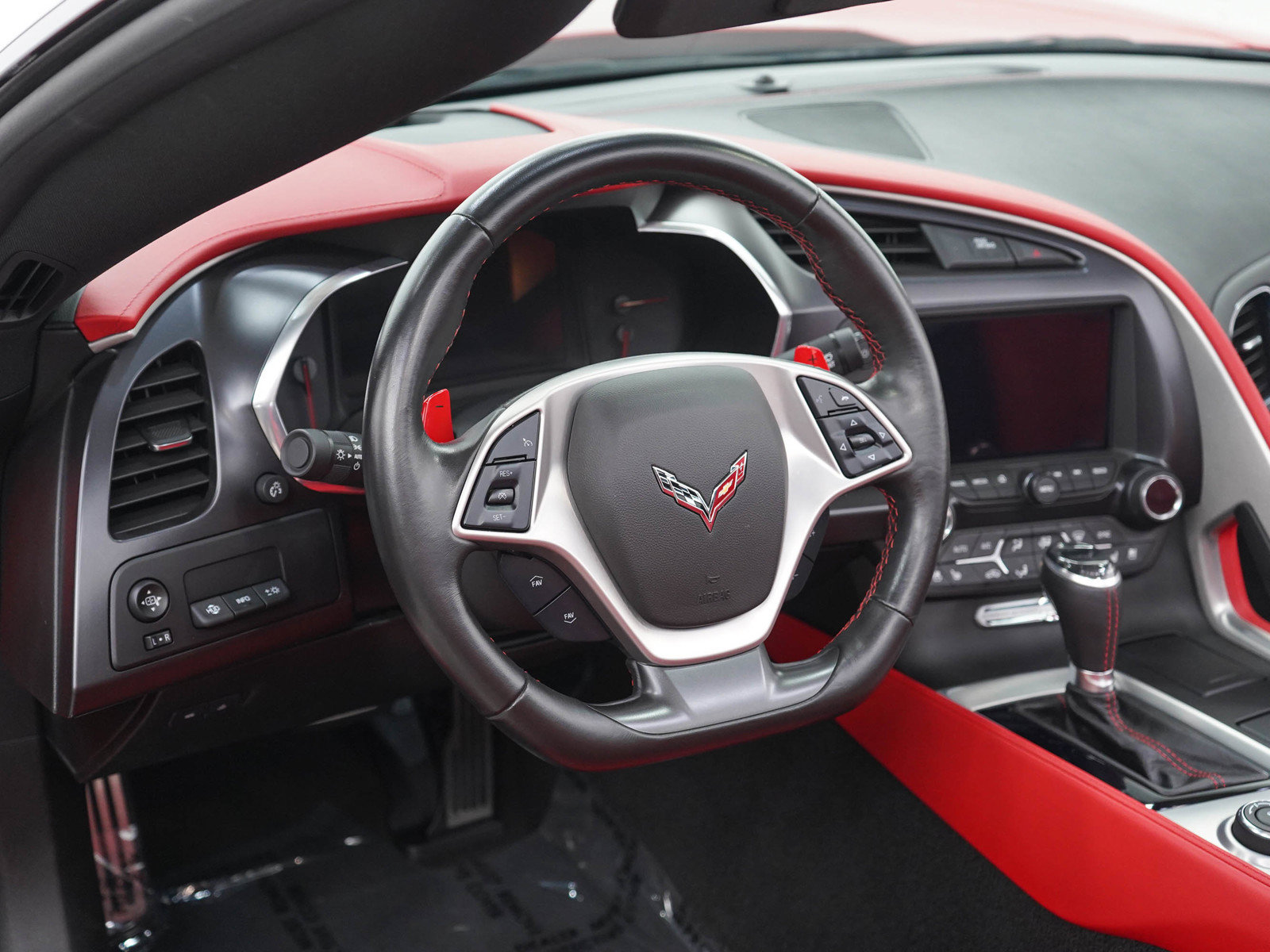 Used 2019 Chevrolet Corvette Grand Sport RWD image 17