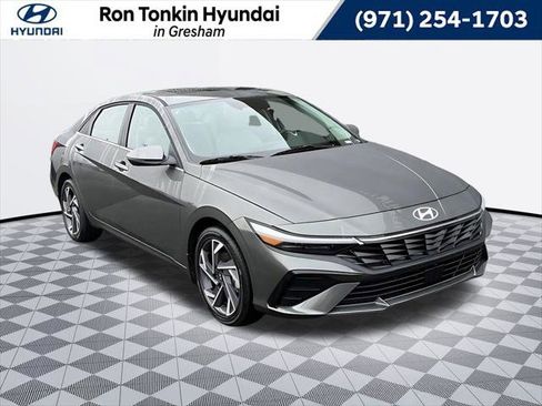 New 2026 Hyundai Elantra Limited FWD image 1