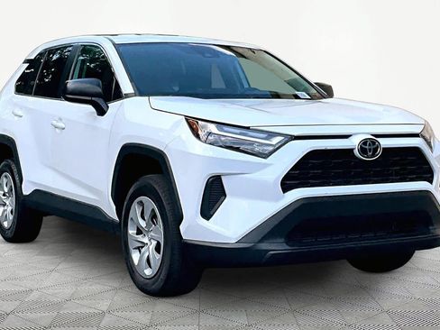 Used 2024 Toyota RAV4 LE FWD image 3