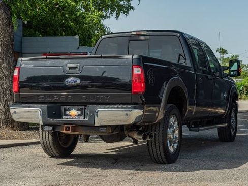 Used 2016 Ford F250 Lariat w/ Lariat Ultimate Package AWD/4WD image 6