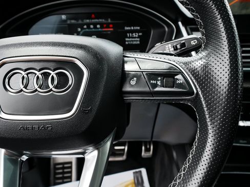 Used 2023 Audi SQ5 Premium Plus w/ Premium Plus Package AWD/4WD image 18
