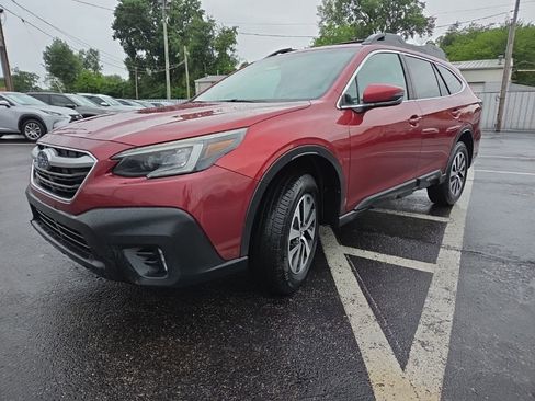 Used 2020 Subaru Outback Premium AWD/4WD image 3