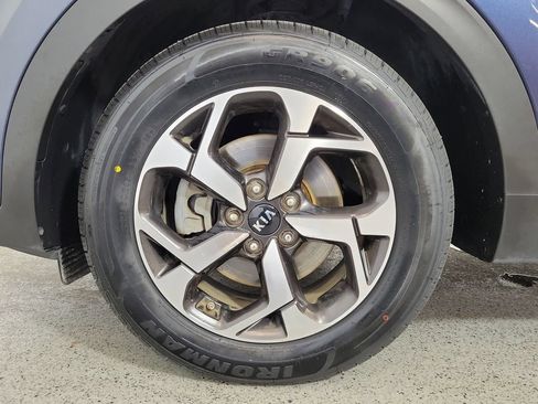 Used 2021 Kia Sportage LX FWD image 9