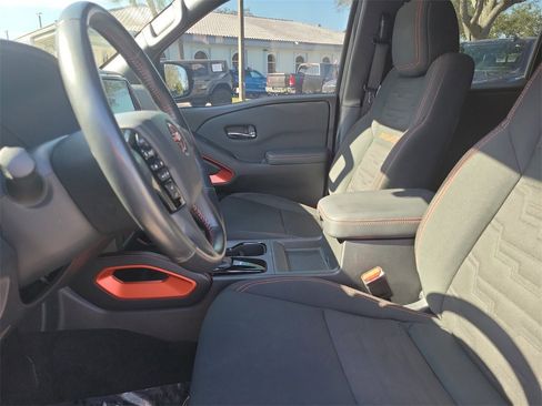 Used 2023 Nissan Frontier PRO-4X w/ Technology Package image 20