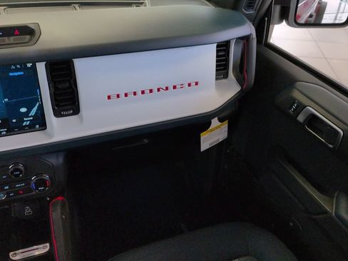 New 2026 Ford Bronco Heritage Edition AWD/4WD image 17