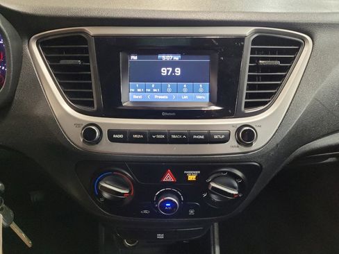 Used 2019 Hyundai Accent SE image 25