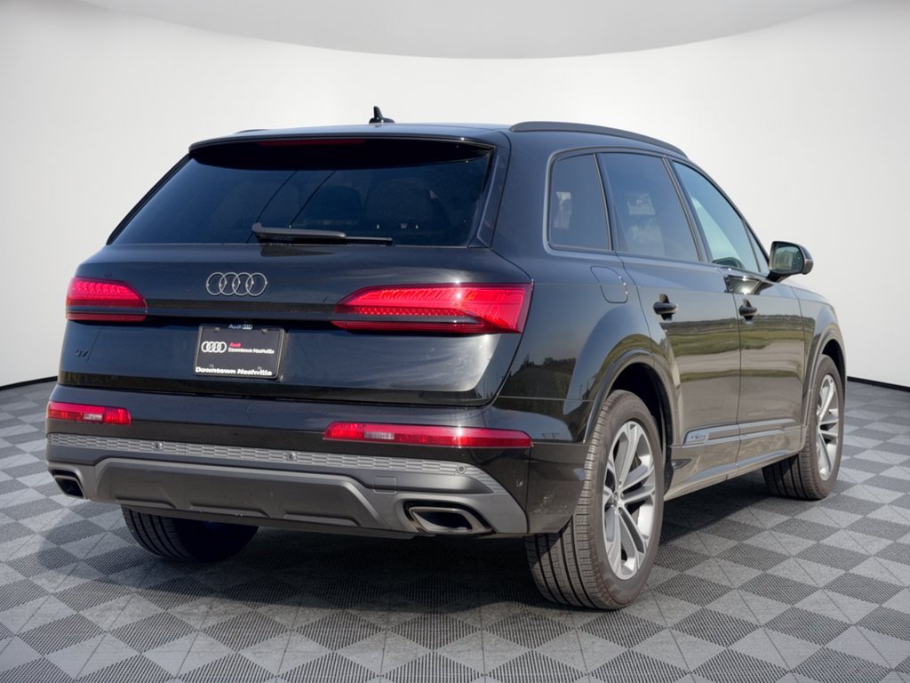 Certified 2026 Audi Q7 2.0T Premium w/ Convenience Plus Package AWD/4WD image 9