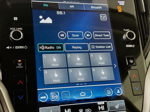 Used 2023 Subaru Outback Limited image 21