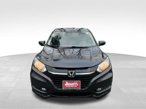 Used 2016 Honda HR-V EX image 8
