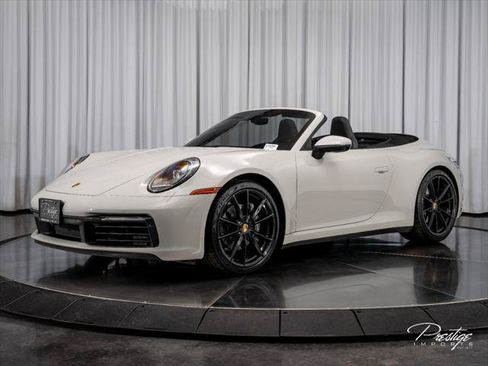 Used 2021 Porsche 911 Carrera 4 AWD/4WD image 7