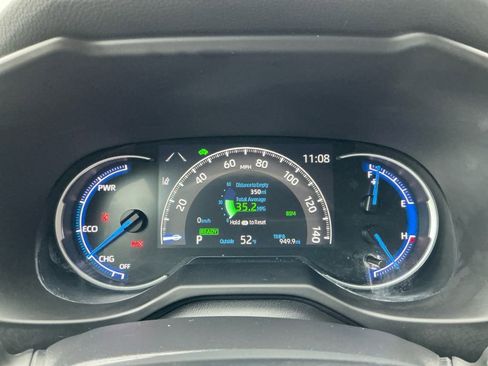 Used 2024 Toyota RAV4 XLE image 23