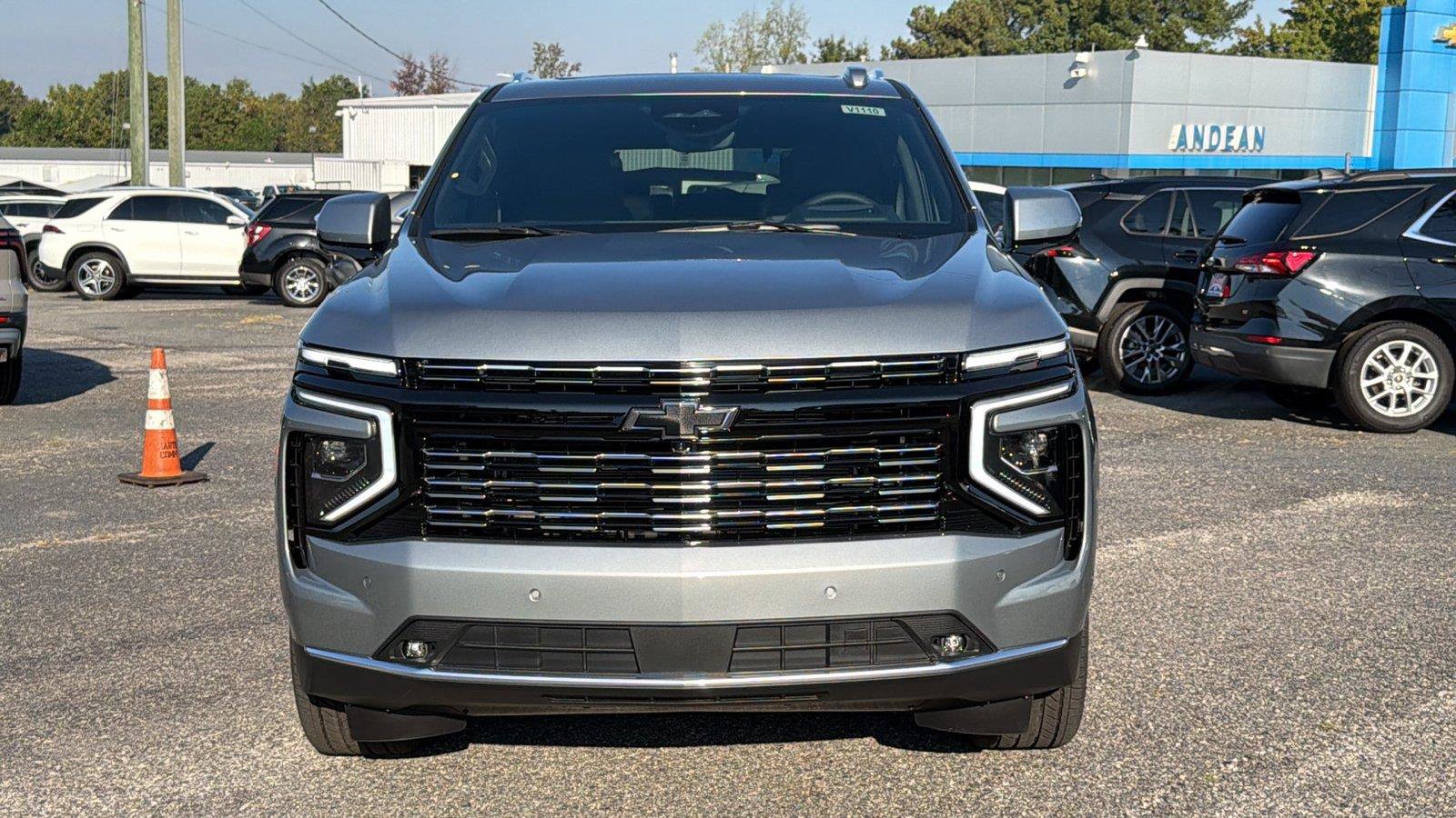 New 2027 Chevrolet Tahoe High Country AWD/4WD image 2