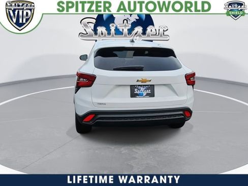 New 2026 Chevrolet Trax LS w/ LS Convenience Package image 7