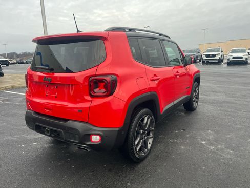 Used 2019 Jeep Renegade Limited w/ Quick Order Package 22P image 9