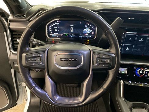 Used 2024 GMC Sierra 3500 Denali Ultimate AWD/4WD image 20