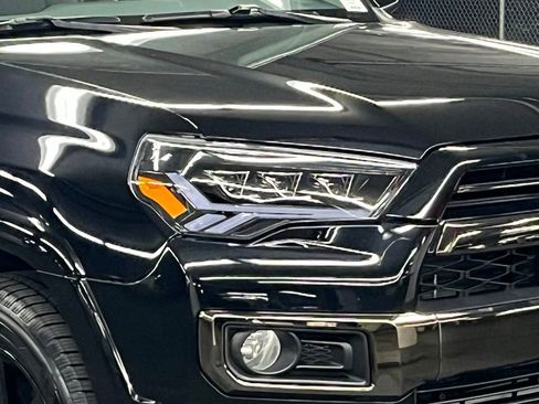 Used 2020 Toyota 4Runner Nightshade image 38