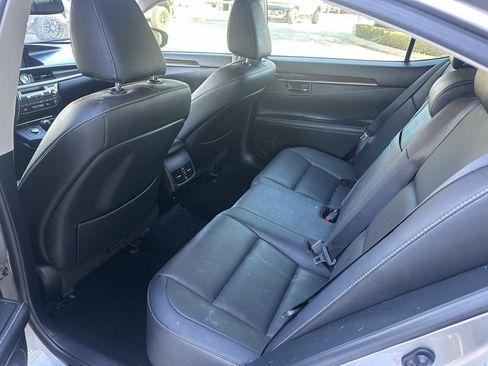 Used 2015 Lexus ES 350 image 7