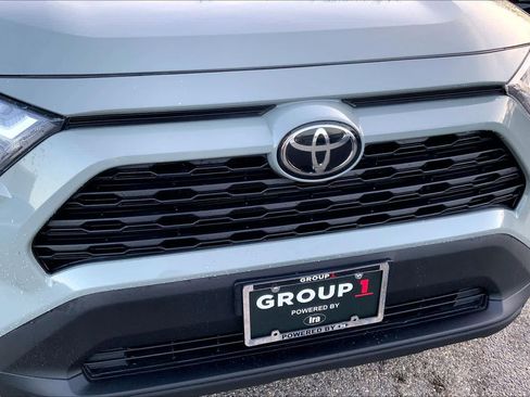 Used 2023 Toyota RAV4 XLE Premium image 32