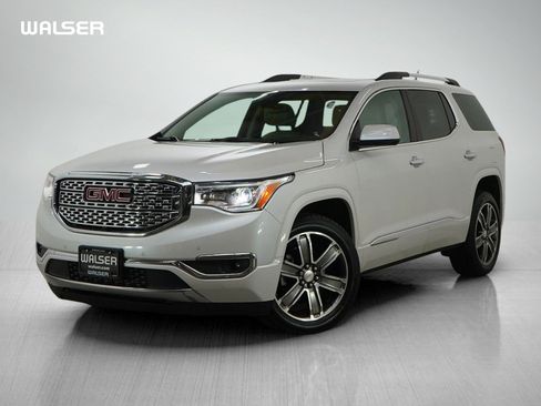 Used 2018 GMC Acadia Denali w/ Technology Package image 1