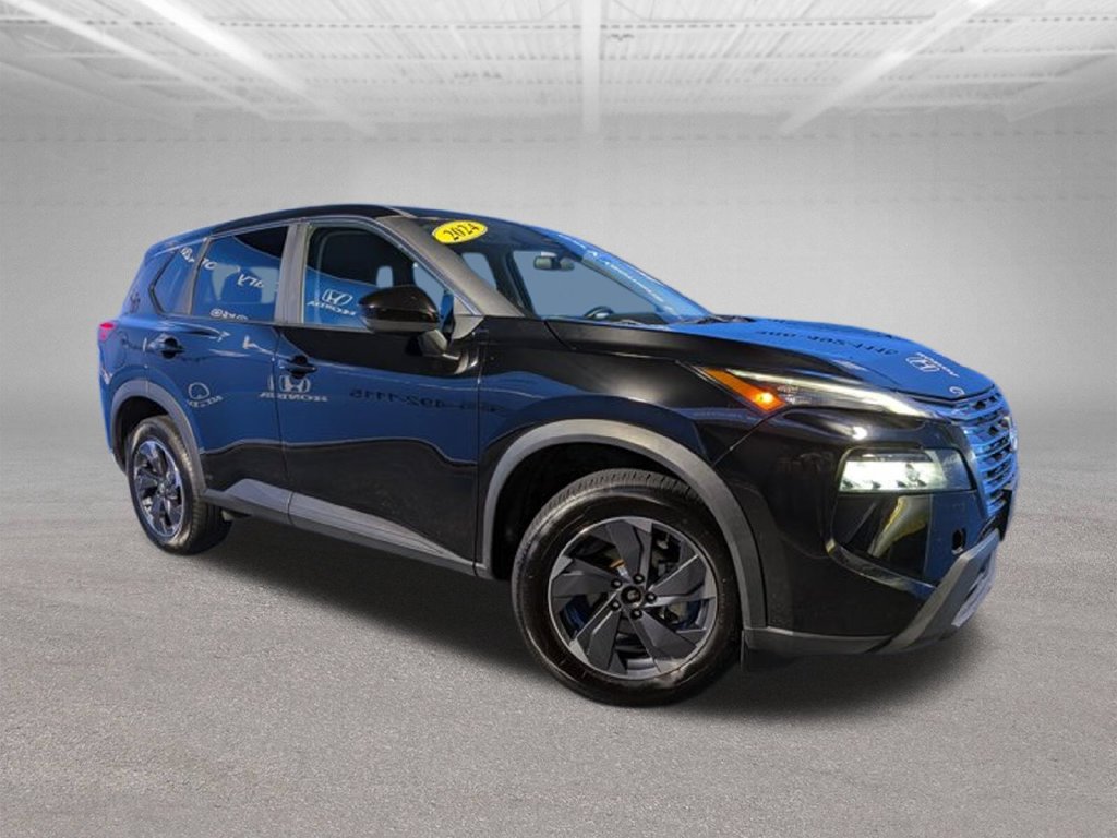 Used 2024 Nissan Rogue SV FWD image 3