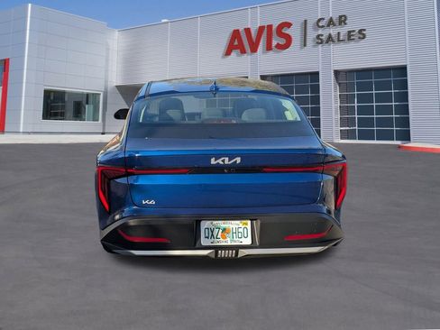 Used 2025 Kia K4 LXS image 9