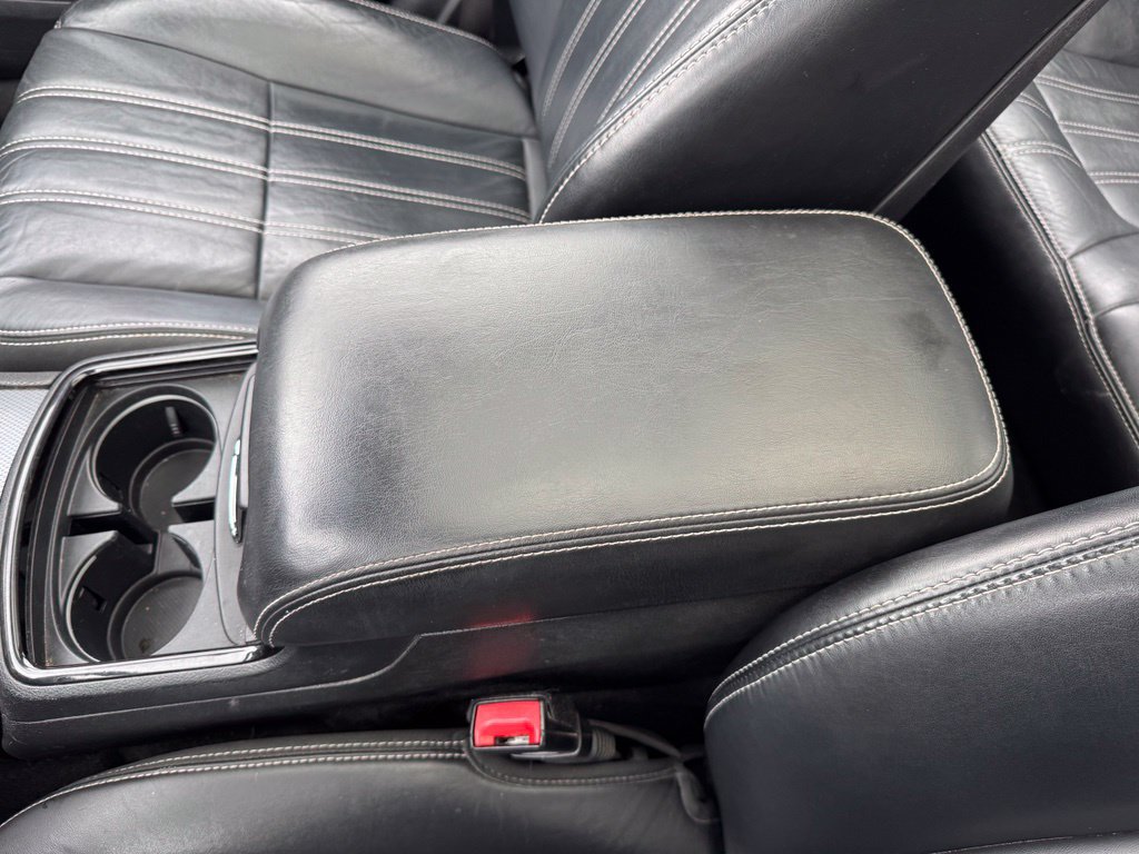 Used 2014 Chrysler 300 S RWD image 18
