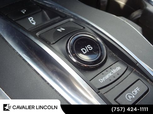 Used 2017 Acura MDX w/ Advance Package AWD/4WD image 12