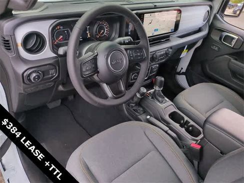 New 2025 Jeep Gladiator Sport image 10