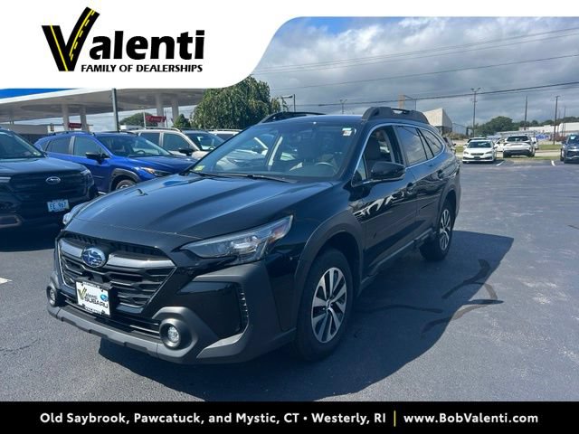 Used 2025 Subaru Outback Premium AWD/4WD image 1