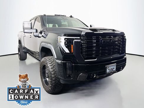 Used 2024 GMC Sierra 2500 Denali Ultimate AWD/4WD image 1