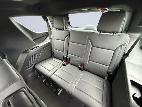 Used 2025 Chevrolet Tahoe LT AWD/4WD image 20