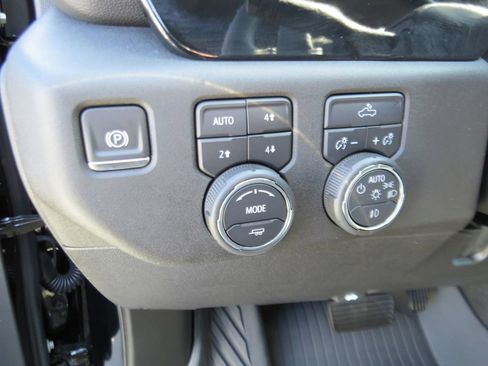 Certified 2025 Chevrolet Silverado 1500 RST w/ All Star Edition Plus AWD/4WD image 22