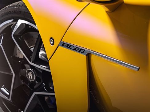 New 2024 Maserati MC20 Cielo image 7