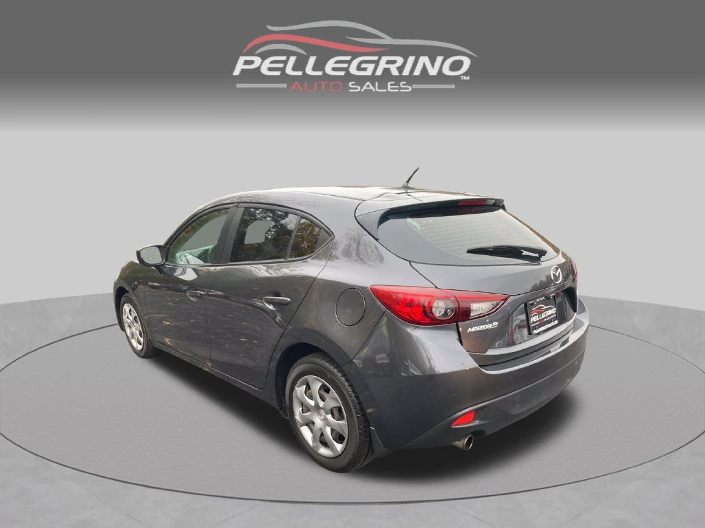 Used 2016 MAZDA MAZDA3 i Sport FWD image 4